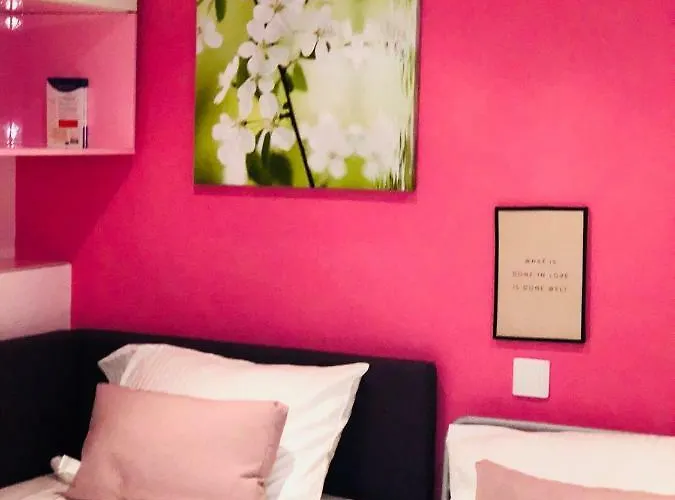 Window On The Sea דירה